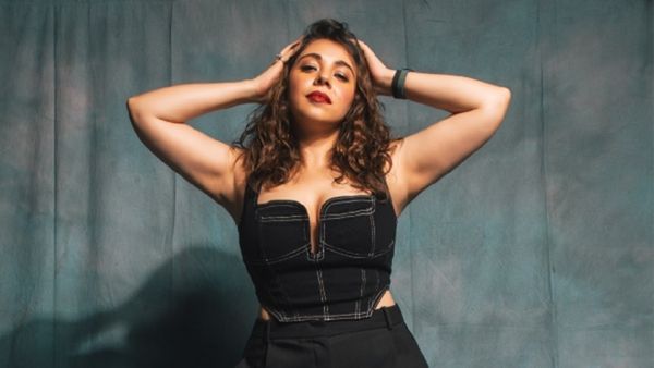 Maanvi Gagroo Embarks On A Mindful Journey, Attains Yogini Certification!