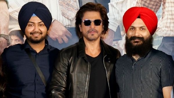 Digital Marketing King Joginder Singh Bedi Meets SRK, the King of Bollywood to Celebrate the Success of DUNKI