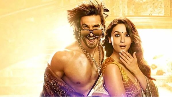 ‘Ranveer Singh Deserved The Award For Rocky And Rani….’ Say Netizens