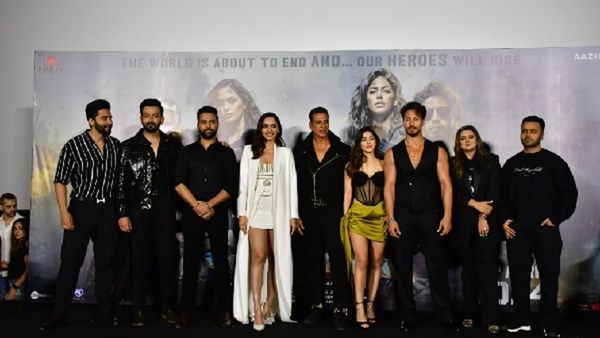 Bade Miyan Chote Miyan Trailer: Here's Why Akshay Kumar Lauded Jackky Bhagnani At Launch Event- VIRAL VIDEO