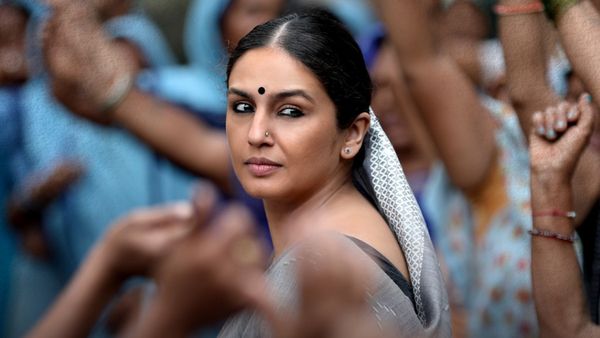 Maharani Season 3 Review: Huma Qureshi's Strong Performance Saves The Series Which Is Good In Bits & Parts