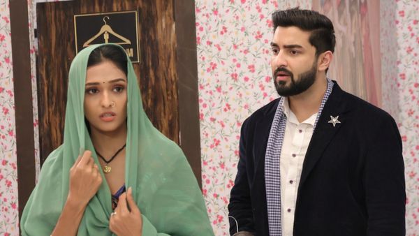 Bhagya Lakshmi Episode Update: Rishi-Lakshmi To Reunite To Save Rohan & Parvati? Here's What We Know