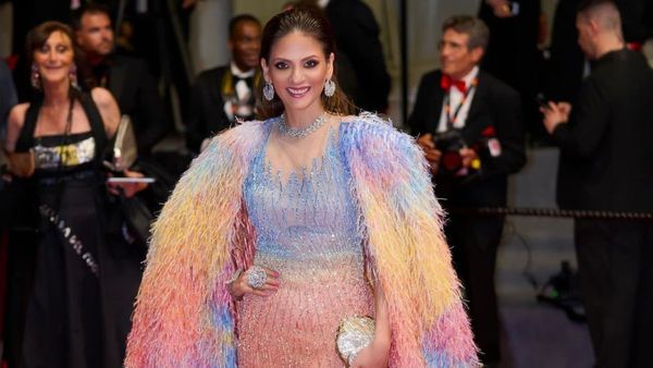 Cannes 2024: Who Is Priyanka Bajaj Sibal? Two Times Mrs. India Winner Dazzles At Red Carpet