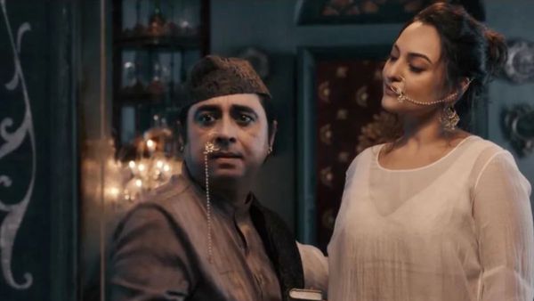 Heeramandi Release: Indresh Malik Delivers Stellar Performance As Ustaadji In Sanjay Leela Bhansali's Show