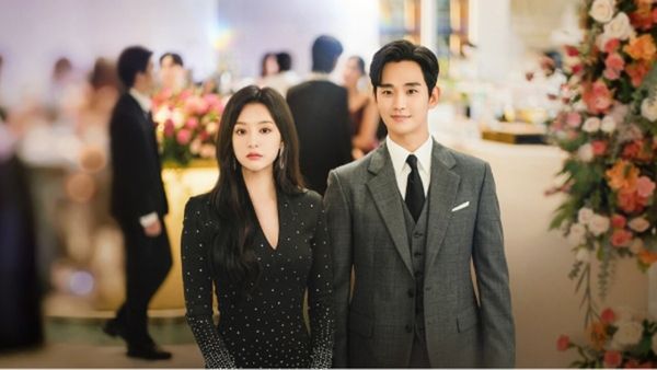 Queen Of Tears Finale Episode: Kim Soo-hyun, Kim Ji-won Kiss Video Goes Viral After Last Episode