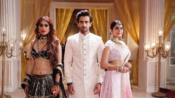 Suhaagan Chudail Launch Date, Full Cast, Leads Name: Nia Shama, Zayn Ibad Khan, Debchandrima Share Twist