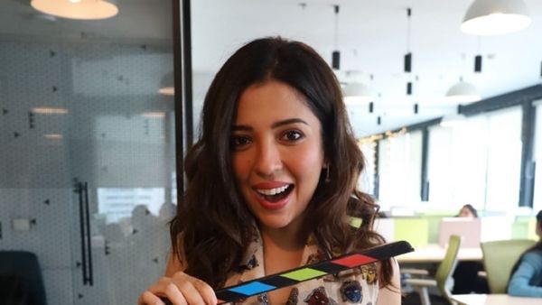 Lafange OTT Release Date: Barkha Singh Starts Shoot For New Project, Shares Glimpse