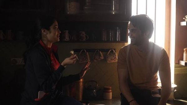 Mr and Mrs Mahi Box Office Collection Day 7: Rajkummar-Janhvi’s Film Fails To Cross 25Cr Mark In A Week