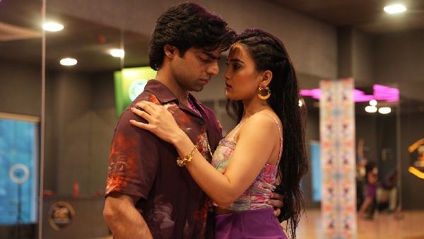 Namacool OTT Release, Platform: Anushka Kaushik Reveals How She Became ‘Qahar’ Of Culturally Rich Lucknow