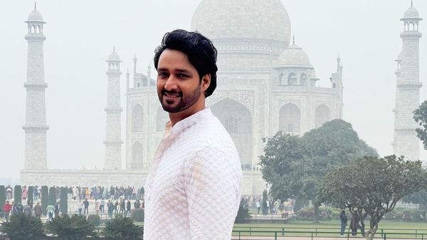 Sangemarmar Cast: Sourabh Raaj Jain Wraps Up Shooting For His Upcoming Web Show - VIRAL PICS