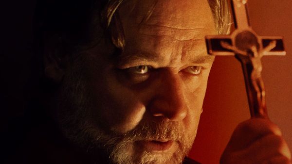 The Exorcism Twitter Review: Netizens Hail Russell Crowe's Acting, But Says 'The Pope's Exorcist Was Good'