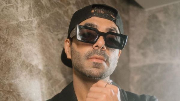 Badtameej Gill: Aparshakti Khurana Recreates Hera Pheri's Epic Scene With Co-Star Paresh Rawal In London