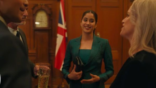 Ulajh Trailer: Janhvi Kapoor's Powerful Dialogue Creates Buzz; Rajkummar Rao Calls It 'Very Gripping'