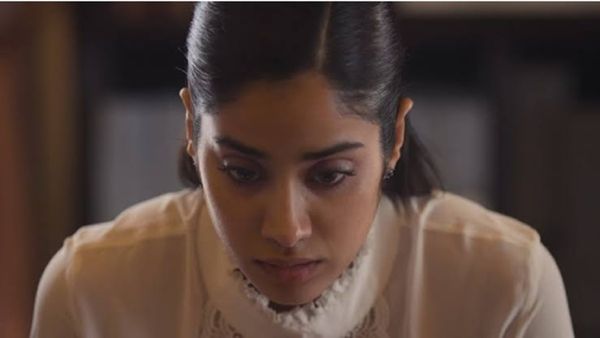 Ulajh: Janhvi Kapoor As Young Diplomat Takes Over Internet; Fans Can’t Stop Praising Her ‘Trailblazing’ Look