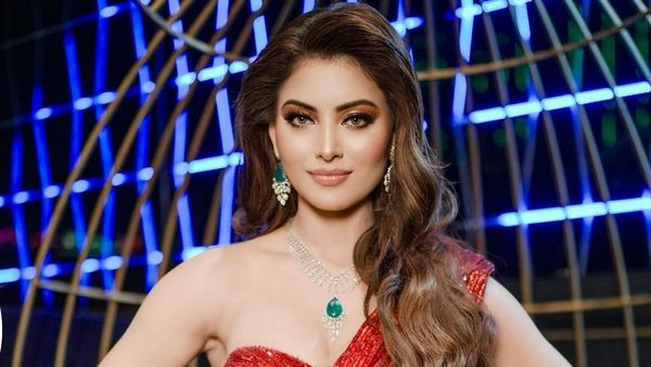 Urvashi Rautela Health Update: NBK 109 Actress HOSPITALISED After 'Terrible' Fracture Set; Is She OK?
