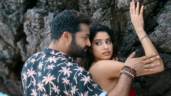 Devara Second Single: Fans In AWE of Jr NTR & Janhvi Kapoor In 'Chuttamalle' Song; Compare It With Other Songs