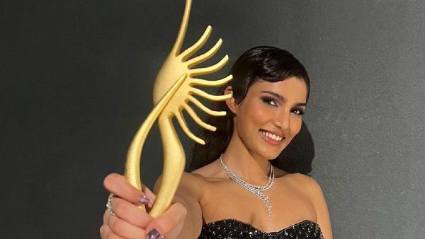 IIFA Awards 2024: Alizeh's Stunning Debut In Farrey Wins Her IIFA Best Debutant Award