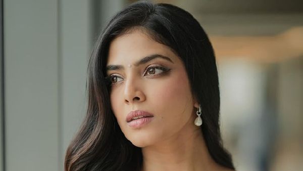 Sardar 2 Actress Malavika Mohanan Shoot Routine: Here's How Thangalaan & Yudhra Star Stays Energized