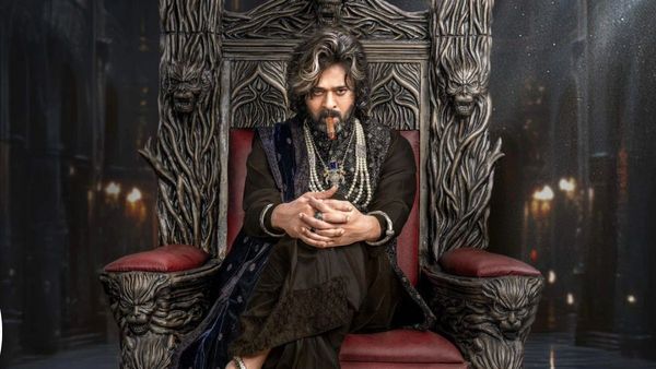 The Raja Saab New Poster: When Will Prabhas' New Movie Release? Fans Drool Over Rebel Star' 'Naya Avtaar'