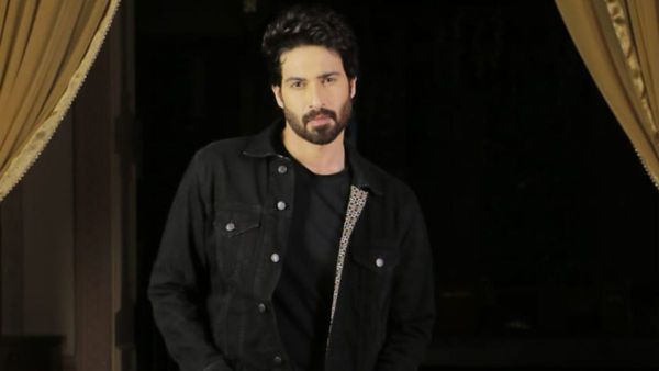 Deewaniyat Cast: Vijayendra Kumeria (Dev) Reveals What Not To Miss When In Indore