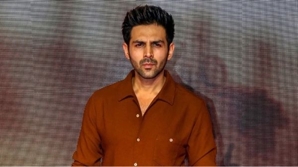 On Kartik Purnima, Here's A Throwback On How Fans Dedicated The Day to Kartik Aaryan