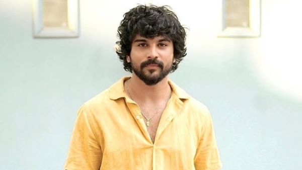 Bigg Boss Tamil 8 Week 8 Update: Rayan Or Raanav; Who Will Get A Red A Card From Vijay Sethupathi?