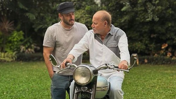 Salim Khan Birthday Special: When Salim Khan Gave A Humoured Reply To Salman Khan's Marriage Plans