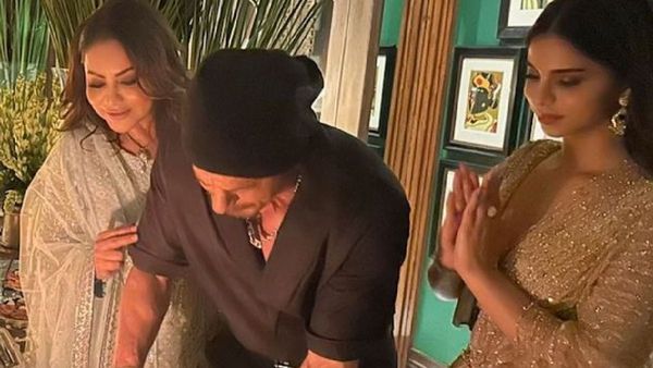 Shah Rukh Khan Turns 59: Gauri Khan Gives A Glimpse Of King Khan's Memorable Birthday Celebration; See Pic