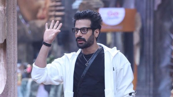 Karan Veer Mehra’s Manipulative Tactics Fail As Vivian Dsena Stays Composed In Bigg Boss 18