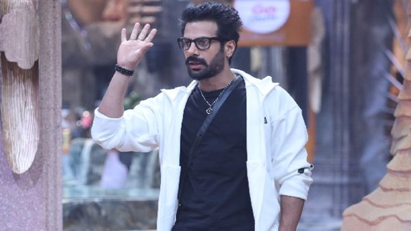 Bigg Boss 18 Episode: Karan Veer Mehra Confronts Vivian Dsena, Latter Twists His Words