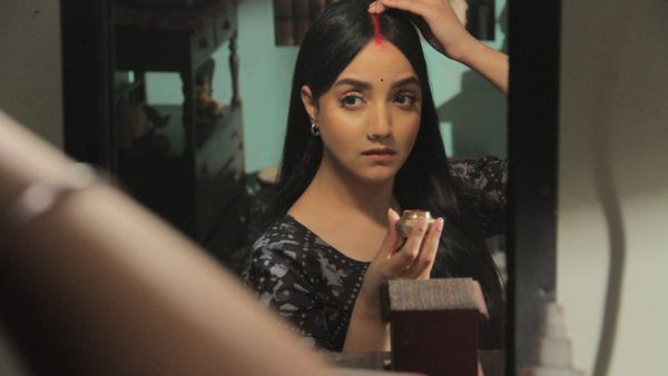 Advocate Anjali Awasthi Big Twist: Who Is Anjali Getting Married To In The Star Plus Show?