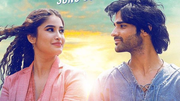 Ajeeb-O-Gareeb Song: Arijit Singh Mesmerises With A Heartwarming Love Song From Azaad