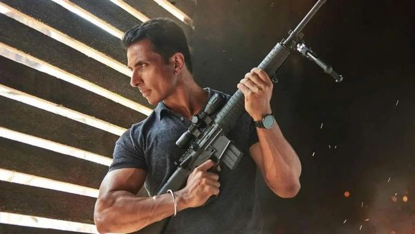 Fateh Box Office Collection Day 8 Prediction: Sonu Sood’s Film To Inch Close To 12Cr Ahead Of 2nd Weekend