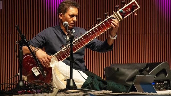 Hidayat Khan EXCLUSIVE: Sitar Maestro Opens Up On His New 'Jana Gana Mana' Rendition, Father's Legacy & More