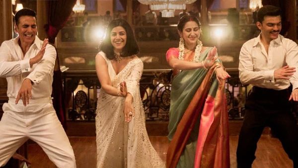 Sky Force Cast Fees: Veer Pahariya Is Lowest Paid? Akshay's Salary Is Nearly 50% Of The Budget; DEETS