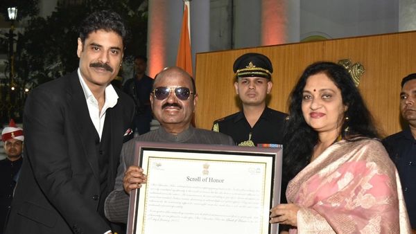 Sikandar Kher Honoured With Prestigious Governor's Award of Excellence For Outstanding Contributions To Cinema