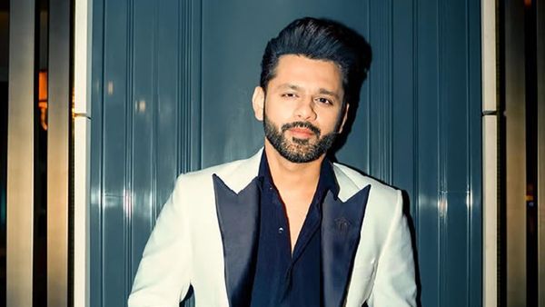 Laughter Chefs 2: Rahul Vaidya Trolled For Crass 'Maa Baap' Comment As Rumours Suggest Vivian Replaced Him