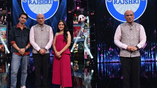 Indian Idol 15: When Madhuri Dixit Convinced Raj Kumar Barjatya for Salman Khan’s Iconic Nighty Act!