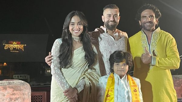 Veer Hanuman Comes Alive In Ujjain Skies With Breathtaking 3D Holographic Sky Projection At Shri Ram Ghat