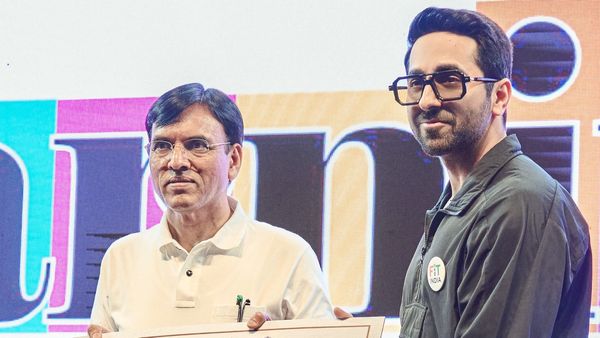 Ayushmann Khurrana Named Fit India Icon By Union Sports Minister Mansukh Mandaviya, Joins Fit India Movement