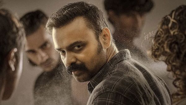 Officer On Duty 10 Days Worldwide Box Office Collection: Kunchacko Boban's Film Scores Big With ₹37 Cr Gross