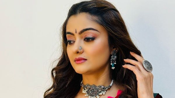 Rishto Se Bandhi Gauri Cast: Rashmi Gupta (Mahua) Reveals She Should Focus On Doing Negative Roles; One Can...