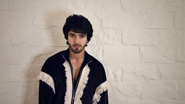 Saluting the Brave: Jaane Anjaane Hum Mile's Bharat Ahlawat Shares His Thoughts on Shaheed Diwas