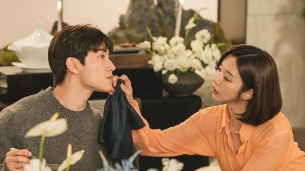 Did You Know IU Rejected Queen of Tears? 4 Korean Stars Who REJECTED Roles In Hit K-Dramas