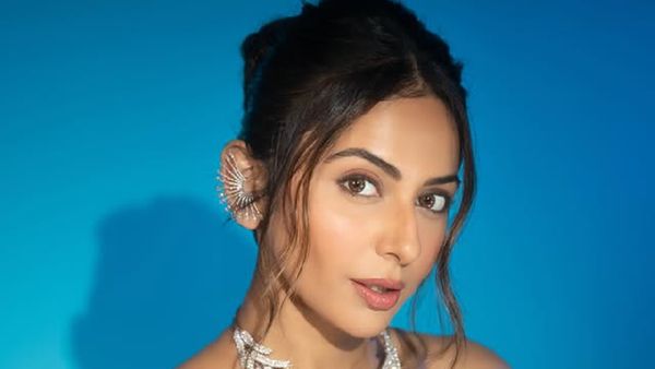 7 Pretty Powerful Looks That Screamed IT Girl Energy — Rakul Preet Singh Style Files