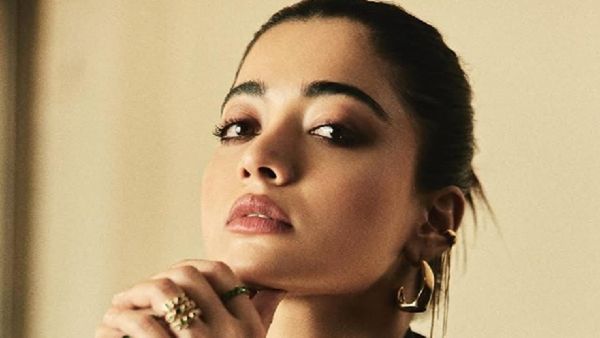 Rashmika Mandanna Shares Sweet Note With Fans Amid Her Tireless Travel Routine!