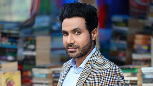 Salim Diwan Dedicates Birthday To Indian Soldiers, Spends Time In Orphanage, Old Age Home