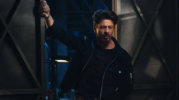 Waves Summit 2025: Shah Rukh Khan Says He's In 'Meditative State'; 'I don't indulge in..'