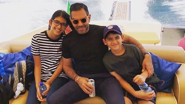 Sunjay Kapur Funeral Update: Karisma Kapur's Ex Husband's Last Rites To Take Place On June 19; Deets Inside