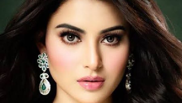 Urvashi Rautela’s Favourite 'Wushu Sanda' Workout Is Best For You To Lose Weight Fast, Here's How!